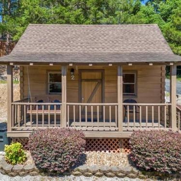 Cozy Cabin with Breathtaking Views near Dollywood Thumbnail