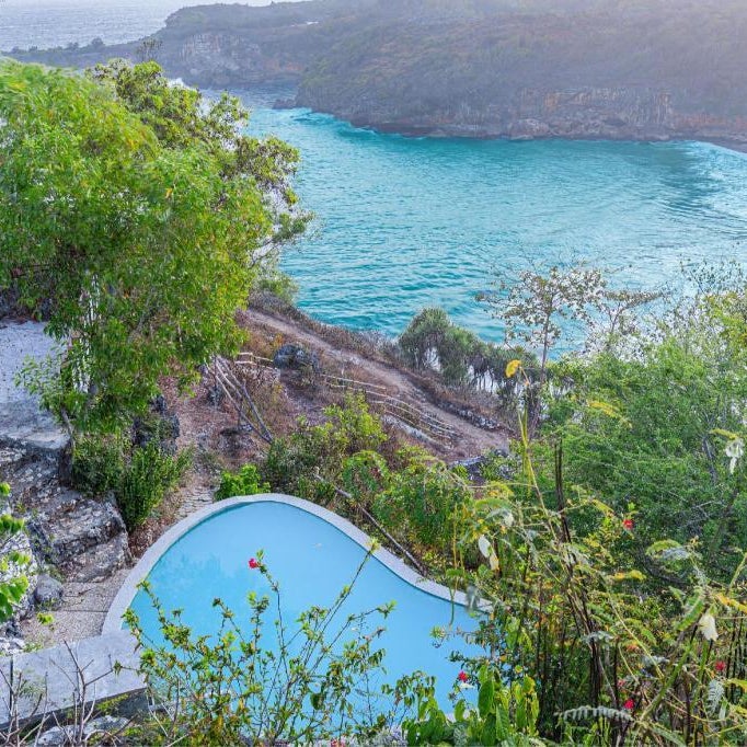 Baron Beach Bungalow
