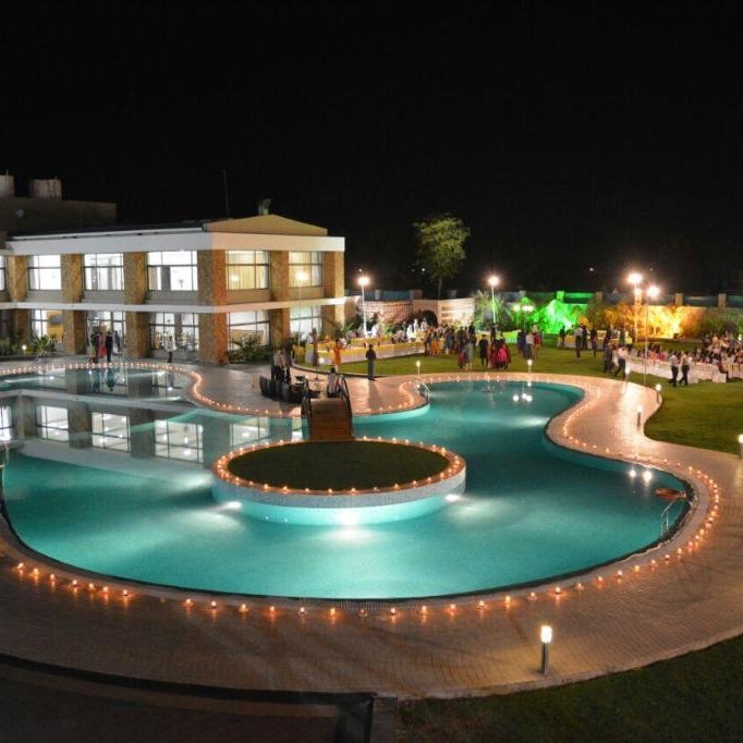 BANSARI GREENS RESORT