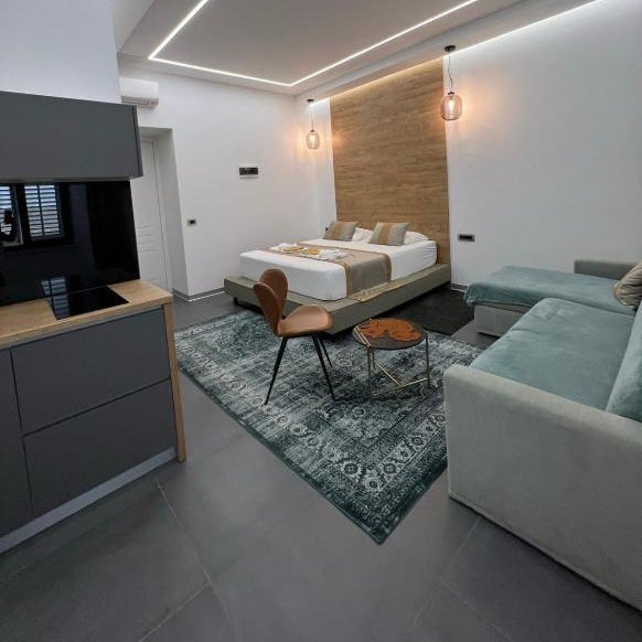 Luxury Marina apartments Thumbnail