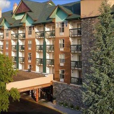 Grand Smokies Resort Lodge Pigeon Forge Thumbnail