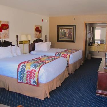 Dutton Inn Thumbnail