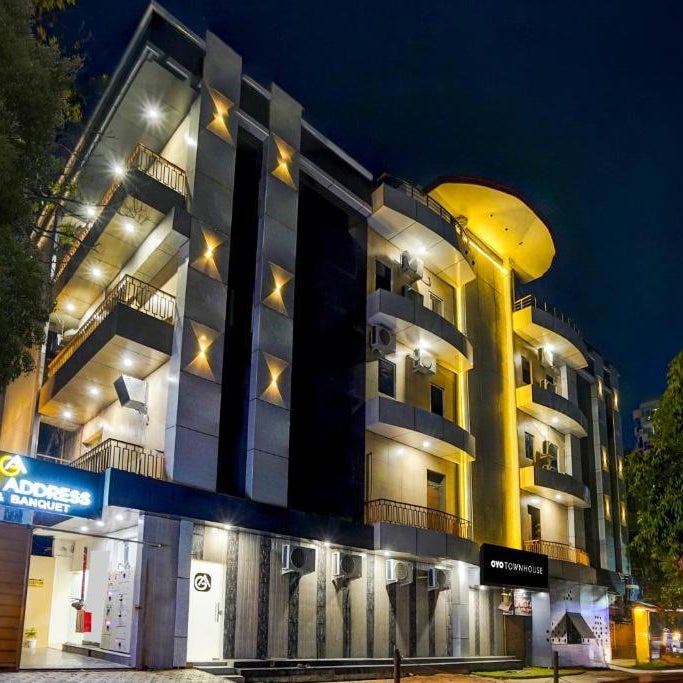 Townhouse GRAND ADDRESS HOTEL AND BANQUET Thumbnail