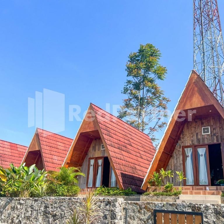 Glamping Pengilon Edupark Mitra RedDoorz