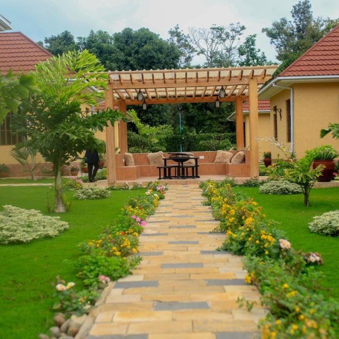 Lindrin lodge moshi