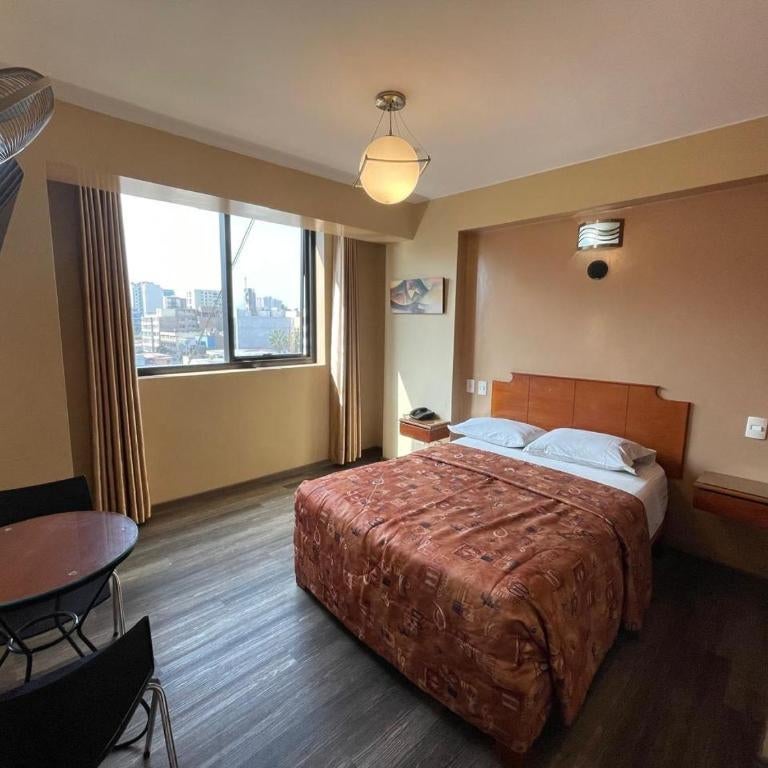 Hotel Milan Thumbnail