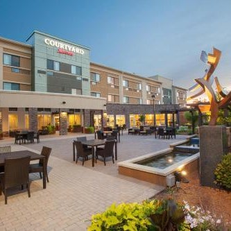 Courtyard by Marriott Mankato Thumbnail