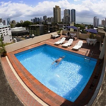 Hotel Montreal Thumbnail