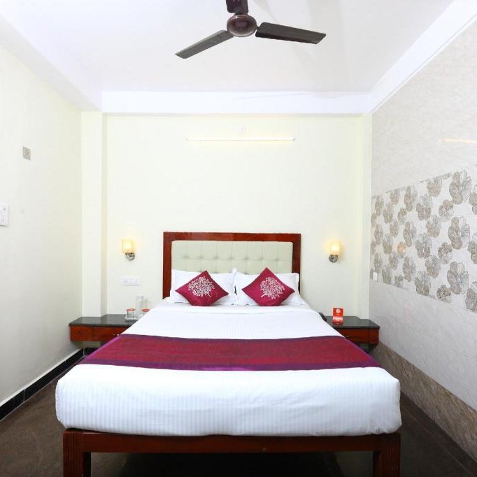Townhouse White Town Rock Beach Formerly Prakasam Residency Thumbnail