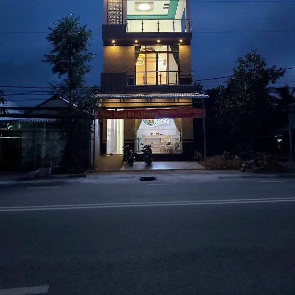 Queen hotel 