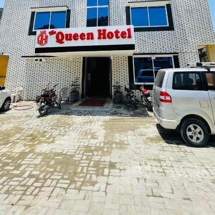 Hotel The Queen Thumbnail