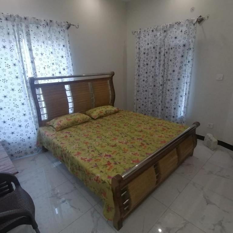 Explore Islamabad one private room Thumbnail