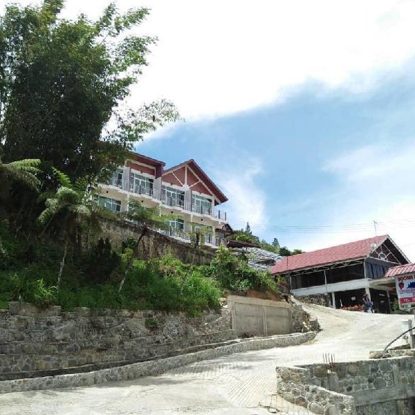 Strawberry Garden Hotel Thumbnail