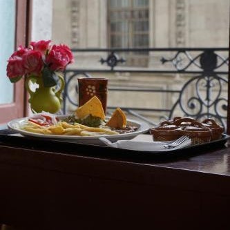 Hotel Isabel Thumbnail