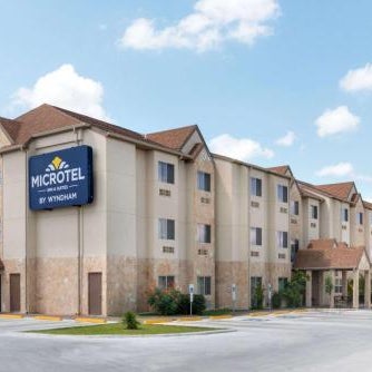 Microtel Inn & Suites by Wyndham Eagle Pass Thumbnail