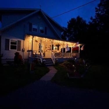 Forest & Lake PEI Bed & Breakfast Thumbnail