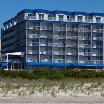 Adventurer Oceanfront Inn Thumbnail
