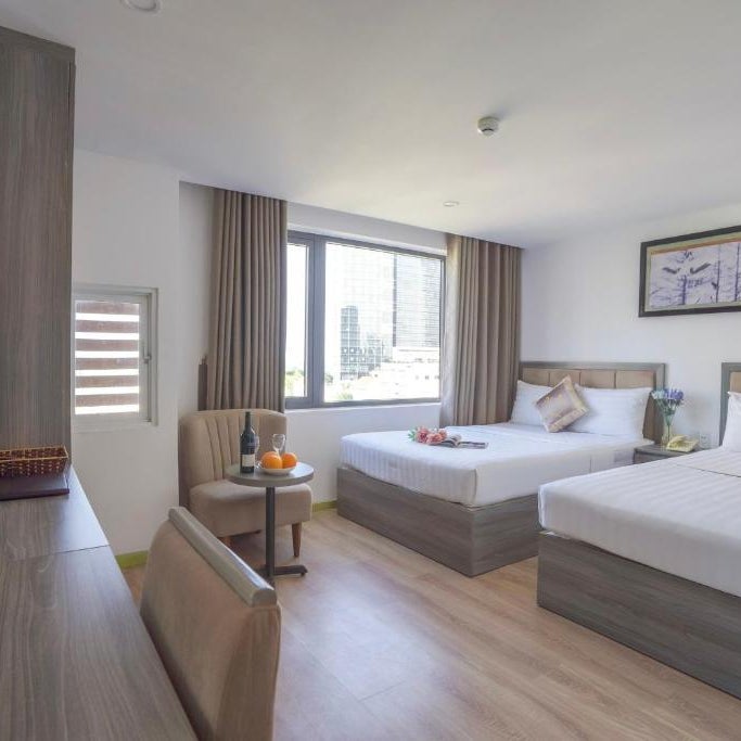 Eros Hotel Thumbnail