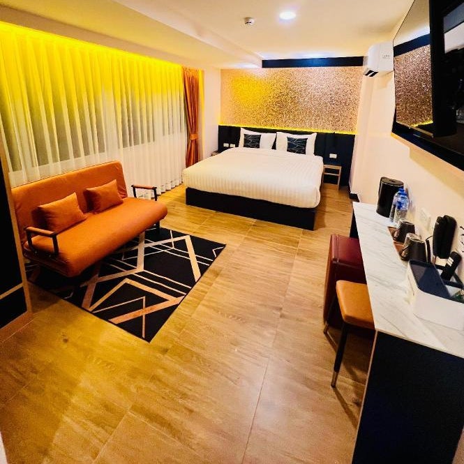 Emiri Hotel - Nana Bangkok Thumbnail