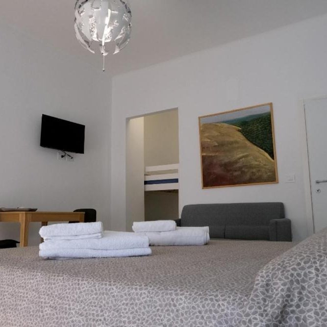 Sole & Luna Guest House Thumbnail