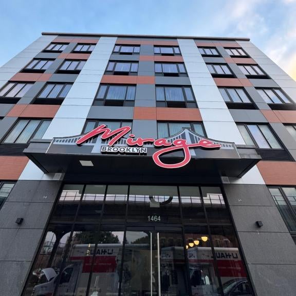 Hotel Mirage Brooklyn Thumbnail