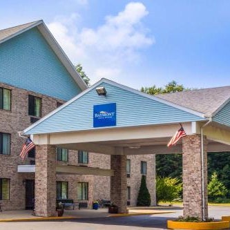 Baymont by Wyndham New Buffalo Thumbnail