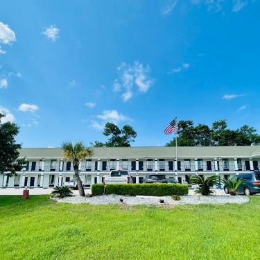 MAGNOLIA INN of BILOXI,OCEAN SPRINGS,PASCAGOULA & GAUTIER Thumbnail