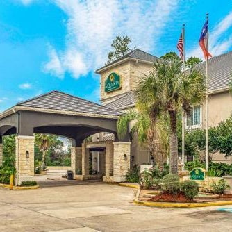 La Quinta Inn & Suites by Wyndham Kingwood Thumbnail