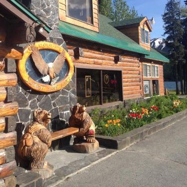 Summit Lake Lodge Thumbnail