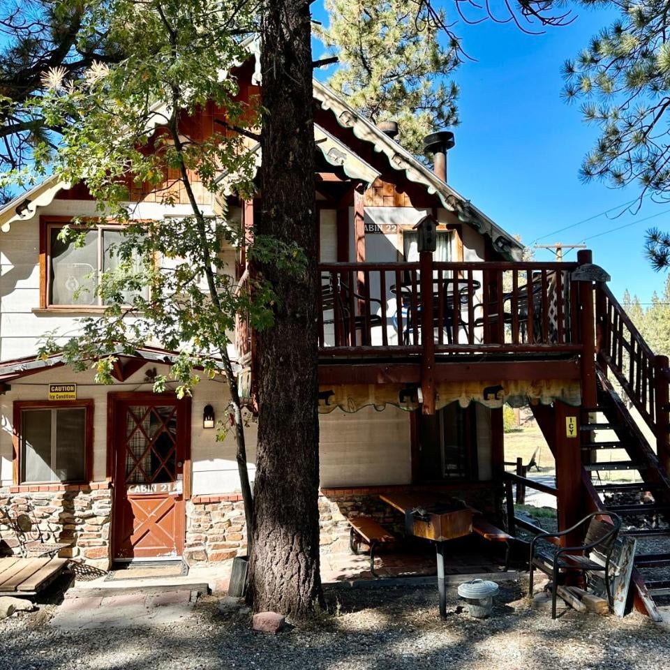Big Bear Lake - Tulip Lane Cabin #22 Thumbnail
