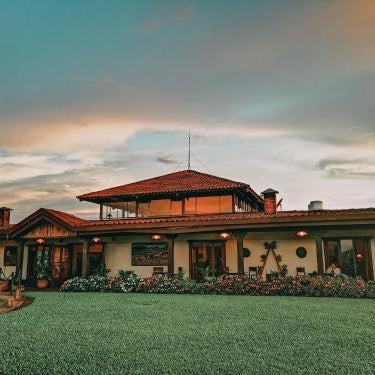 Villa Blanca Cloud Forest Hotel & Retreat