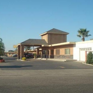 Village Inn Thumbnail