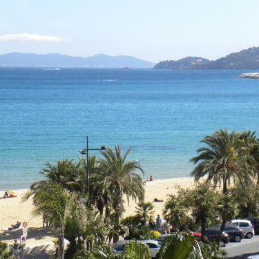 Anglade Hotel