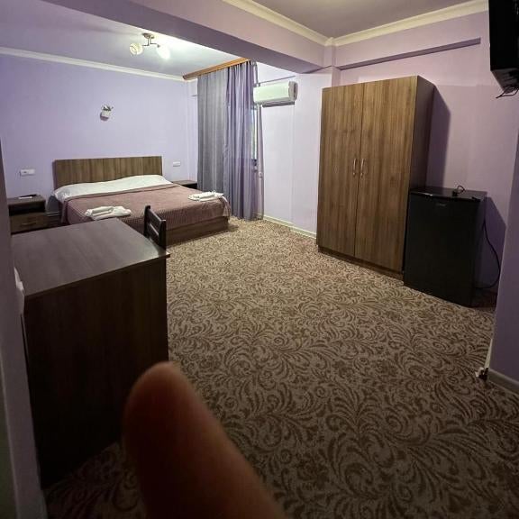 Guest House Thumbnail