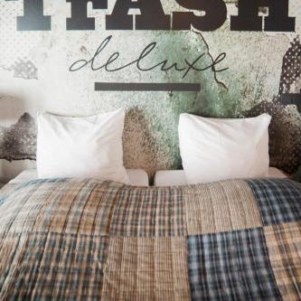 Hotel Trash Deluxe
