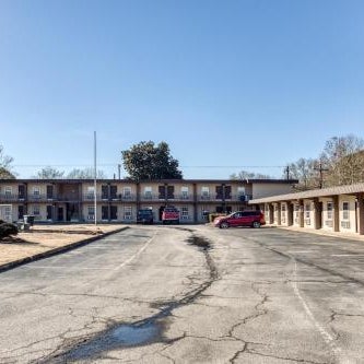 OYO Hotel Bald Knob AR Hwy 64 Thumbnail