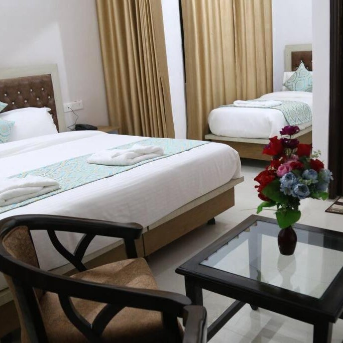 Hotel Yog Tapovan