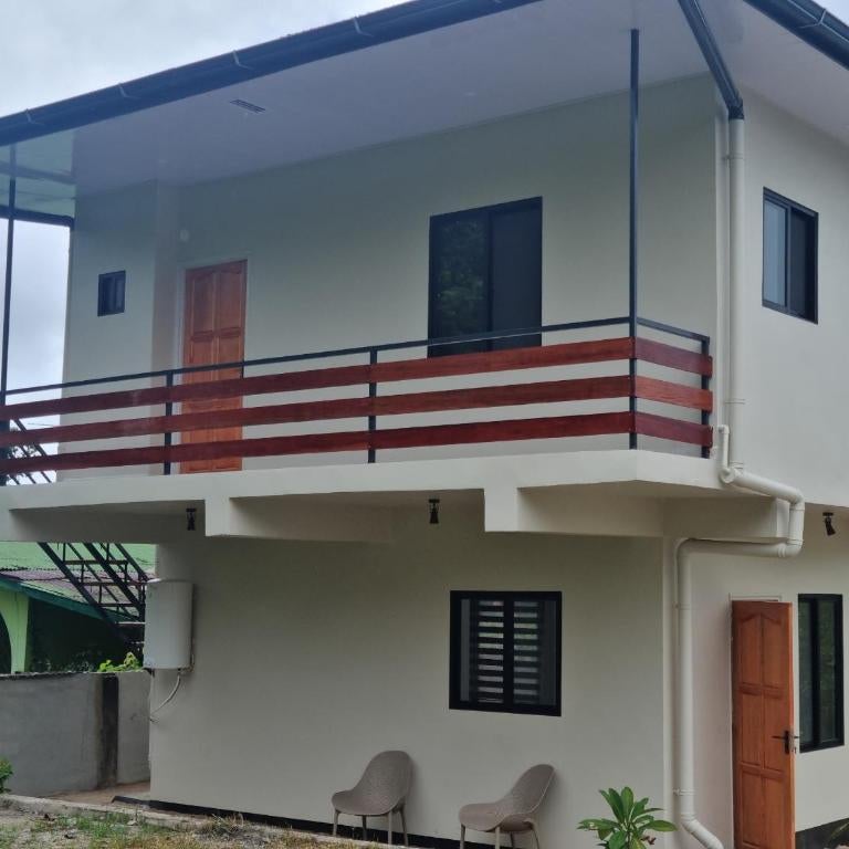 Parakreek Apartments