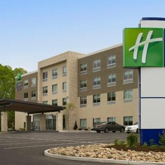 Holiday Inn Express & Suites Altoona By IHG Thumbnail