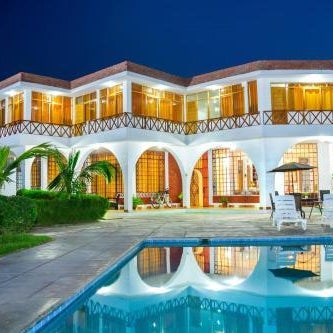 Hotel Cocos Inn Thumbnail