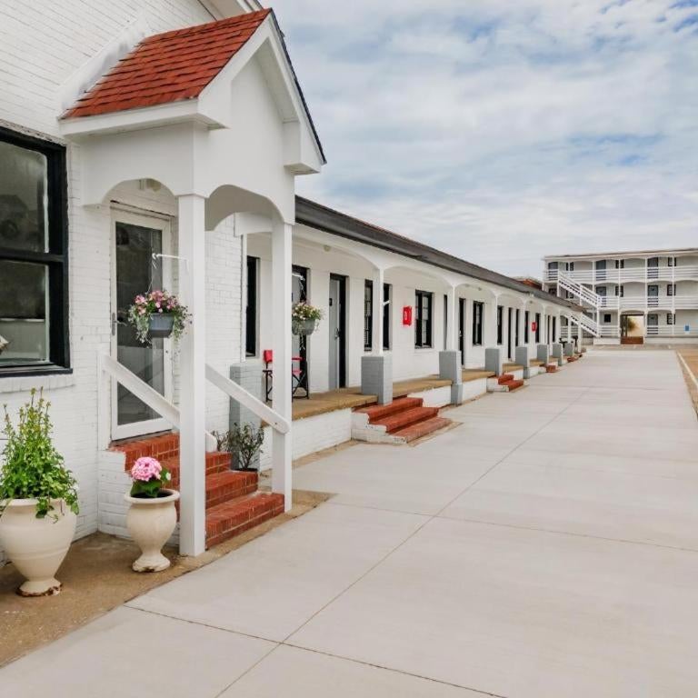 Mia's Boutique Hotel Thumbnail