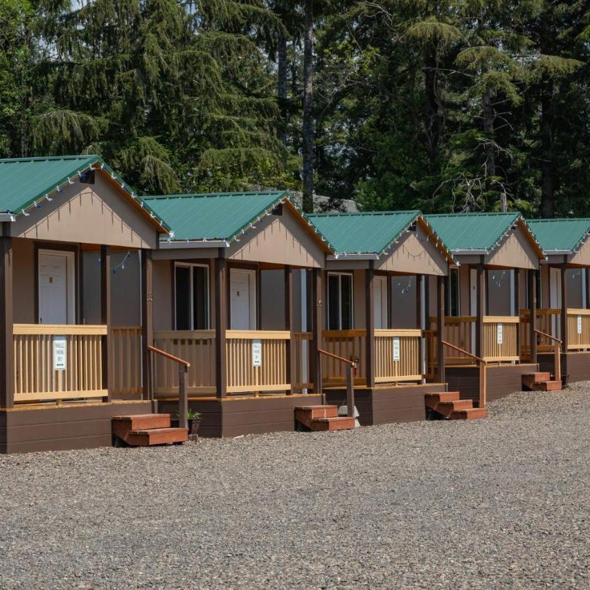 Far West Cabin-Tiny Homes Rental Thumbnail