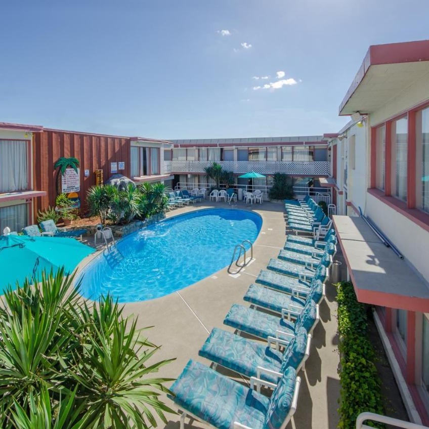 Tahiti Inn Thumbnail