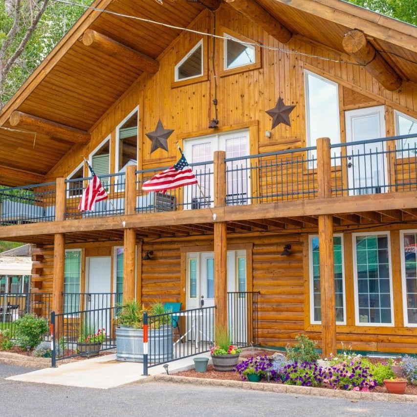 Alpine Lodge Hotel Thumbnail