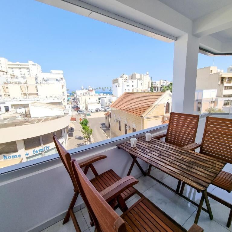 Sea Bay Apartment
