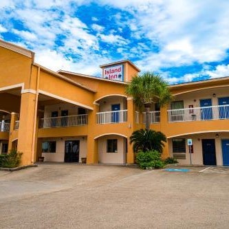 Island Inn By OYO Galveston Beach, TX Thumbnail