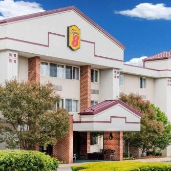 Super 8 by Wyndham State College Thumbnail