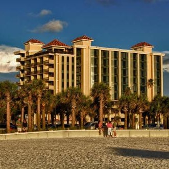 Pier House 60 Clearwater Beach Marina Hotel Thumbnail
