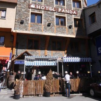Hotel Panda Thumbnail