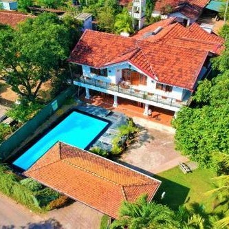 EMEL Boutique hotel